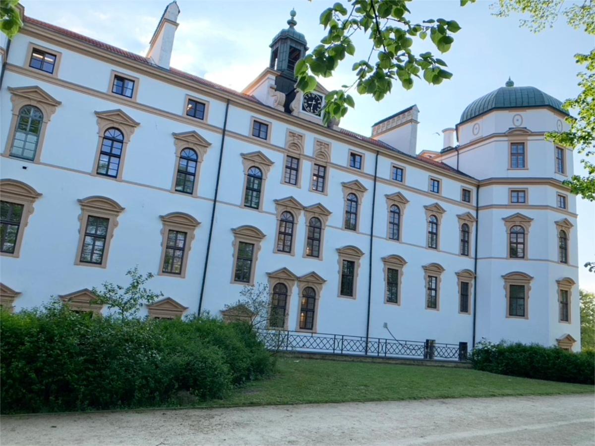 Ferienwohnung Am Suedwall All Inclusive Celle Exterior foto